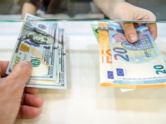 Kurs euro nie przełamał wsparcia. Rynek złotego zdążył już zdyskontować pokój z Iranem?