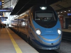 Można zarobić nawet 12,5 tys. zł. Tyle płacą na kolei