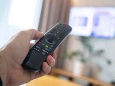 Rynek telewizyjny się przetasowuje. Kablówka rośnie… streaming słabnie