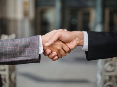 Doświadczenie, które procentuje – dlaczego warto zaufać ekspertom z 30-letnim stażem?