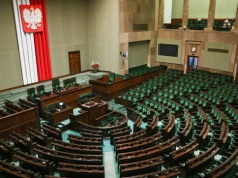 Najnowszy sondaż polityczny. Spełnia się czarny sen PiS