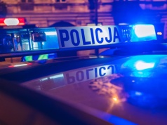 Spowodował zderzenie, miał dożywotni zakaz prowadzenia. Cztery osoby w szpitalu