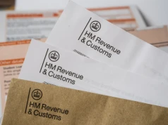 Masz 10 tys. funtów na koncie? HMRC może upomnieć się o podatek – liczba wezwań rośnie