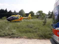 Mężczyzna przysypany ziemią. Pod Rzeszowem trwa dramatyczna walka o życie