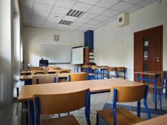 Religia wraca jako obowiązkowy przedmiot? Awantura w Sejmie