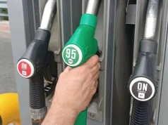 Ceny paliw na wtorek ustalone. Nie ma dobrych wiadomości dla kierowców