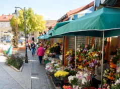 Po interwencji zapowiedź zmian na Burku. Będzie remont kostki, naprawa lamp i ławek