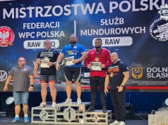 Policjant z Katowic pobił rekord Polski. Asp. szt. Krzysztof Banaś wyciska ponad 240 kg
