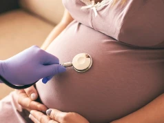 Naukowcy stworzyli plaster USG. Może stale monitorować brzuch ciężarnej