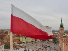 PKB: cała Polska zwalnia. Tylko wydatki rządowe rosną coraz szybciej
