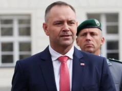 Polacy wskazali Nawrockiemu miejsce w prezydenckim szeregu. Mogło być gorzej