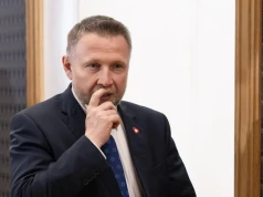 "Dość chaosu i kompromitacji". Prawo i Sprawiedliwość złożyło wniosek o odwołanie Kierwińskiego