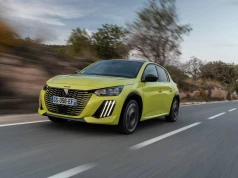 Top 10 samochodów we Francji. Peugeot 208 na szczycie. Renault Clio VI z mocną pozycją