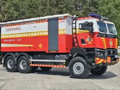Renault Gamy K do przewozu szczątek rakiet – strażacki sprzęt z opancerzoną kabiną