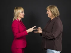 Kasjerka ma pracować, artysta dostanie dopłatę? Ten pomysł rozpalił internet