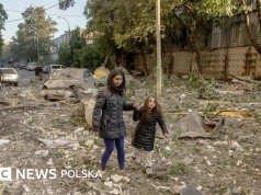 Zmasowany rosyjski atak na miasta w całej Ukrainie. Zginęło co najmniej 10 osób