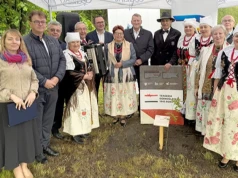 Tragedia Górnośląska. „Dąb Pokoju” zapuścił korzenie w Lędzinach