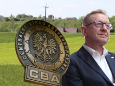 CBA zabezpiecza dokumenty. Były minister rolnictwa w kręgu zainteresowania śledczych