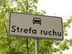 Za znakiem D-52 kierowcy często nie wiedzą, co robić. Policja nie uznaje tłumaczeń