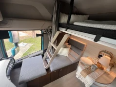 Zabudowa Living Driver Single Cab dla DAF-ów XG i XG+: umywalka, toaleta i leżanka
