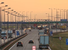 Dzisiaj wchodzi zakaz jazdy w całej Polsce. Dla konkretnych kierowców. Nie dla osobówek