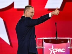 IBRiS: Karol Nawrocki liderem rankingu zaufania, za nim Radosław Sikorski i Donald Tusk