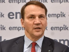 Radosław Sikorski o odznaczeniu Zełenskiego i Ziobrze. Nie gryzł się w język!