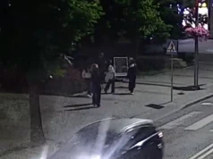 Miasto Lubartów apeluje o zwrot stojaka reklamowego. Plakat ze Skolimem można zatrzymać