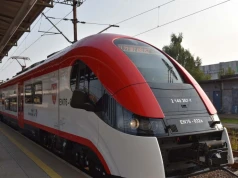 W wakacje Kolejami Wielkopolskimi nad Bałtyk „szybciej niż Pendolino”
