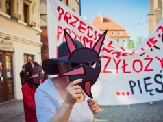 Dołącz do satyrykonowej akcji i odbierz wejściówkę na Kabaret Moralnego Niepokoju