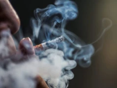 Lekarz: pacjenci mimo choroby nowotworowej często nie rezygnują z palenia