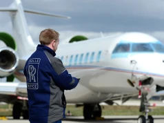 Rolls-Royce zbudował silnik odrzutowy tak potężny, że byli zmuszeni przeprojektować samolot, który zasila