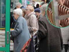 Kultowe kiełbaski z NRD znów walczą o przetrwanie. Produkcja stoi, ludzie czekają na pensje