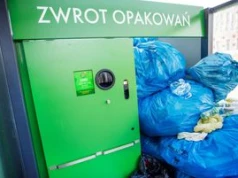 Pracownicy mają dość butelkomatów. Poskarżyli się do sanepidu