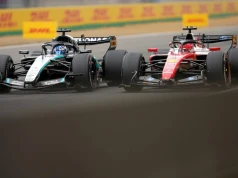 Hamilton prowadzi Ferrari w Monako. McLaren Norrisa stanął, a Perez zakończył trening czerwoną flagą