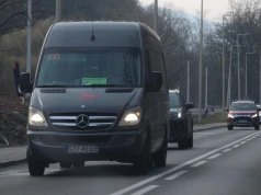 Zachęcić młodzież do busów