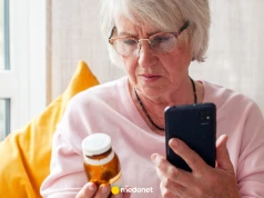 Seniorzy codziennie przyjmowali multiwitaminę. Ich wiek biologiczny zmieniał się wolniej