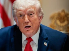 Zapytaliśmy o nazwisko Trumpa na państwowych obiektach. Takie są opinie na ten temat