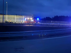 Dachowanie na A4 pod Rzeszowem. Droga w kierunku miasta zablokowana
