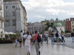 Tyle zarabia się w polskich miastach. Różnica sięga niemal 4,8 tys. zł