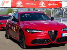 Alfa Romeo uczy jazdy na torze. Junior, Tonale, Giulia, Stelvio i Quadrifoglio w akcji