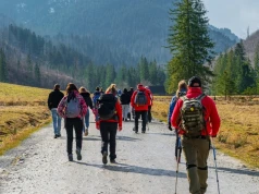 Zakopane pełne turystów. Ceny noclegów zaskakują
