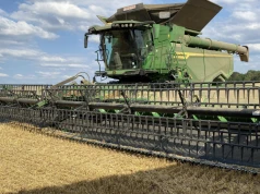 John Deere szykuje nowości w kombajnach. Znamy zmiany dla serii T5/T6, S7 oraz X9