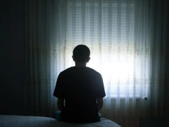 Ten groźny skutek uboczny niektórych leków łatwo pomylić z chorobą psychiczną. Objawy mogą być bardzo mylące