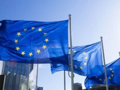 Europejskie linie alarmują Brukselę. Rozszerzenie ETS oznacza droższe bilety lotnicze