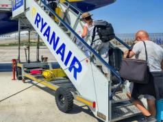 Kontrowersyjna opłata w samolocie. Ryanair pod lupą urzędu