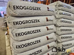 Te parametry i oznaczenia ekogroszku są kluczowe dla niskich rachunków. Zobacz, jakiego opału używasz