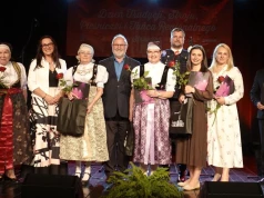 Tradycja, która łączy pokolenia – XVI Dzień Tradycji, Stroju i Pieśniczki Regionalnej w Strumieniu | ZDJĘCIA