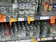 Rząd mówi, że walczy z pijaństwem. Tak naprawdę chodzi o kasę