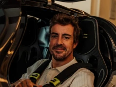 Alonso kusi Le Mans z Verstappenem. Indy odstawia na bok, Dakar wciąż go ciągnie
